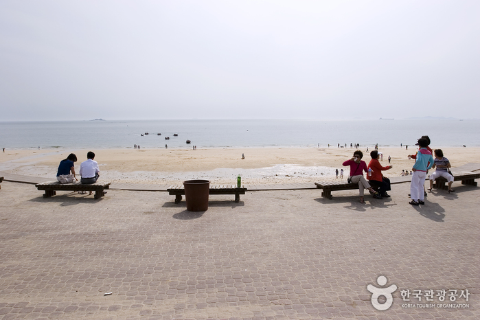 Daecheon Beach