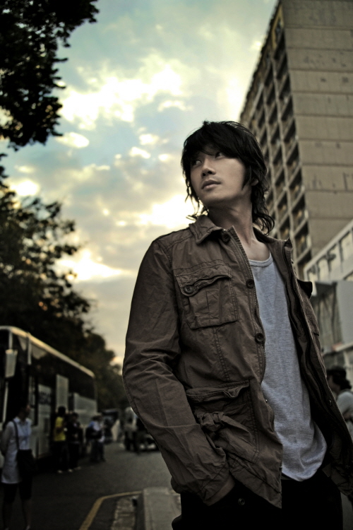 Ji Sung (지성)