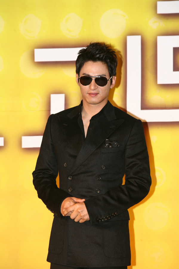 Joo Jin Mo (주진모)