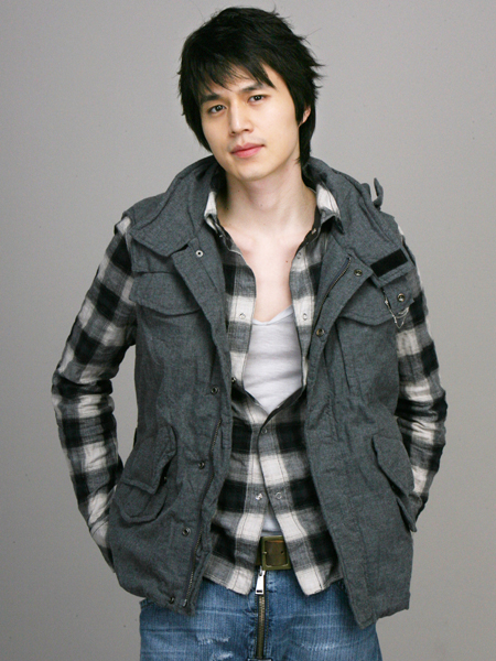 Lee Dong-Uk (이동욱)