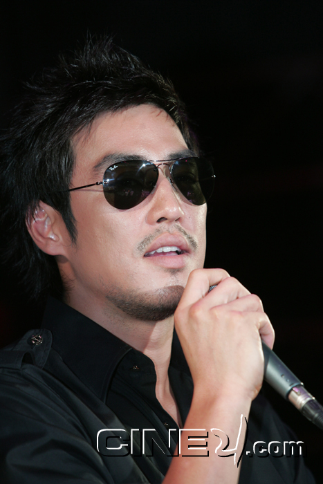 Kim Sung-Su (김성수)