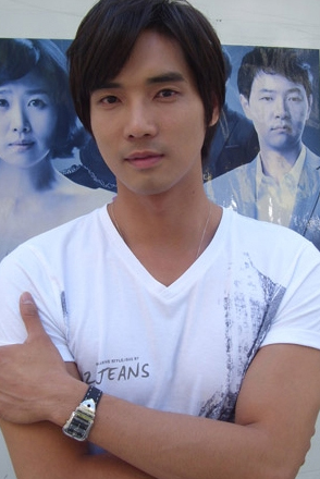 Kang Ji-Sub (강지섭) 