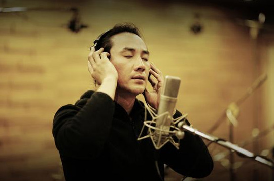 Uhm Tae-woong (엄태웅)