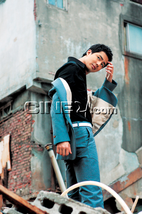 Jo In-Sung (조인성)