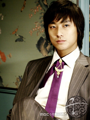 Ju Ji-Hun (주지훈)