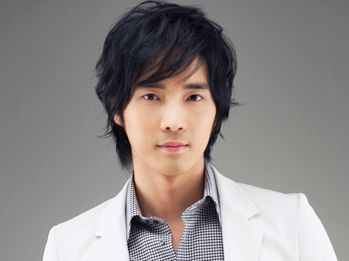 Kang Ji-Sub (강지섭) 