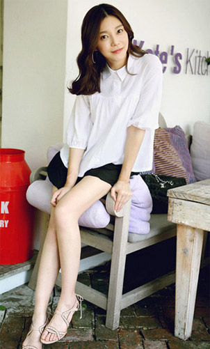 Cha Ye-Ryun (차예련) 