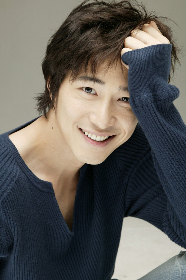 Kang Ji-Hwan (강지환)