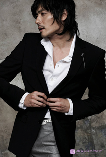 Jang Dong-Gun (장동건)
