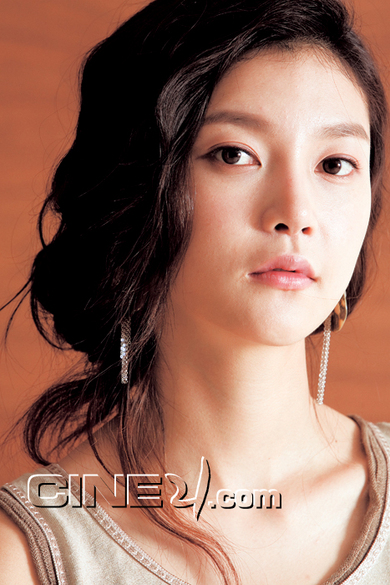 Cha Ye-Ryun (차예련) 
