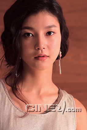 Cha Ye-Ryun (차예련) 