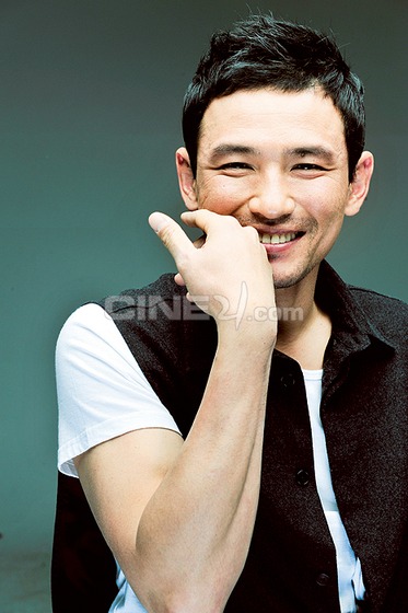 Hwang Jeong Min (황정민)