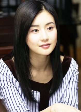 Choi Jung-yoon (최정윤) 