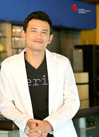 Hwang Jeong Min (황정민)