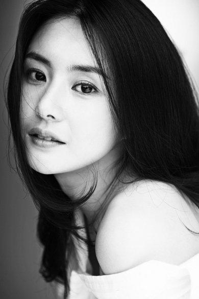 Choi Jung-yoon (최정윤) 