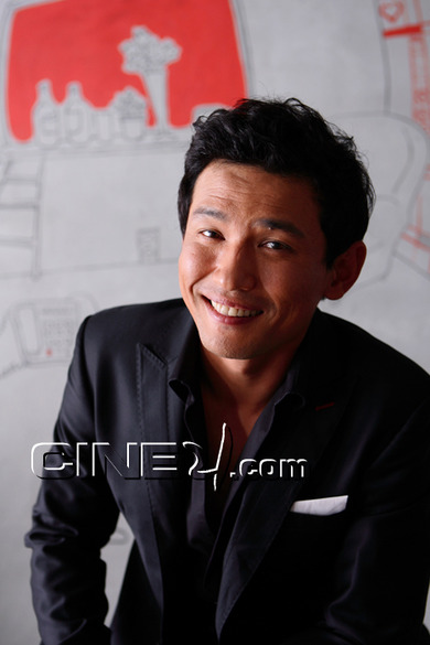 Hwang Jeong Min (황정민)